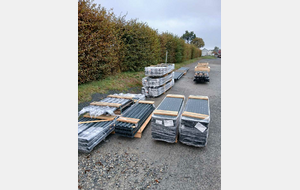 21 10 arrivée des pare ballons / mains courantes 21 10 2025