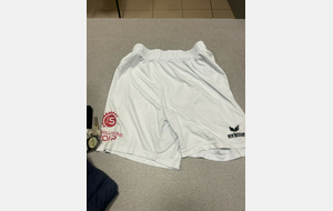 SHORTS BLANS ADULTE (2)