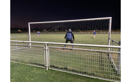 UN NOUVEAU GARDIEN A L'ESSAI ?